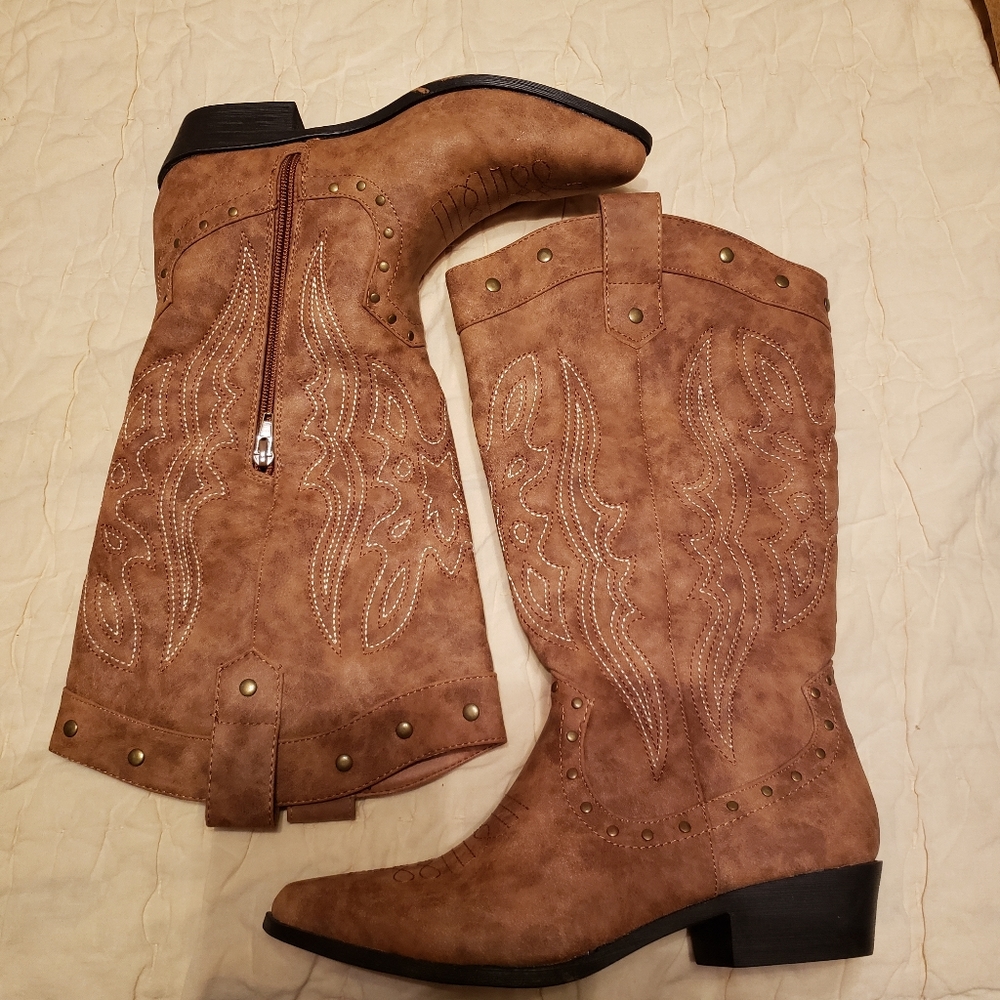 JustFab Dolley Boots